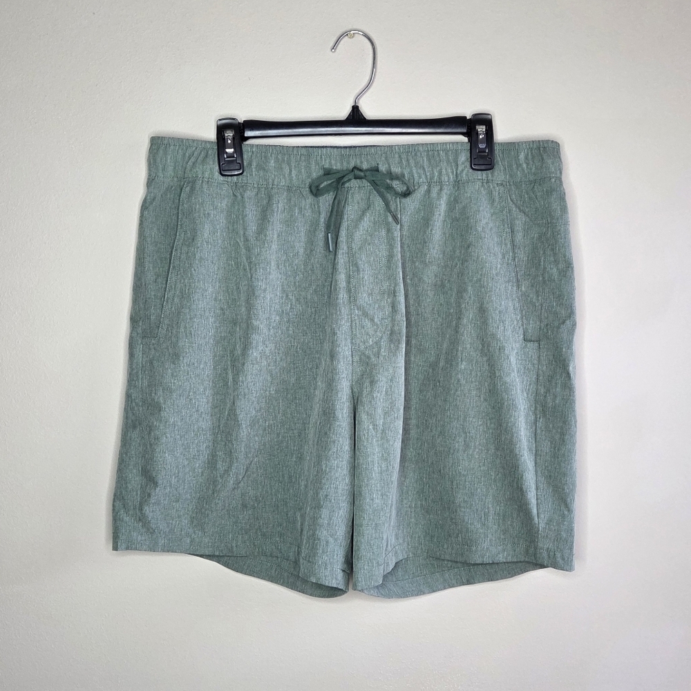 Eddie Bauer Heathered Sage Green Pull-on Waist Shorts Size XL Casual Weekend